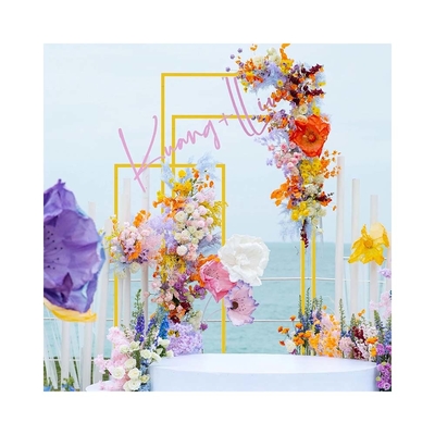 Gold Metal persegi panjang Arca Pernikahan Backdrop Stand Untuk Upacara Pesta Ulang Tahun