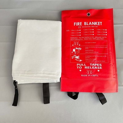 Hotel Dapur Fire Blanket dengan 0,4 MM 0,8 MM Ketebalan dan Flame Retardant Silicone Kain