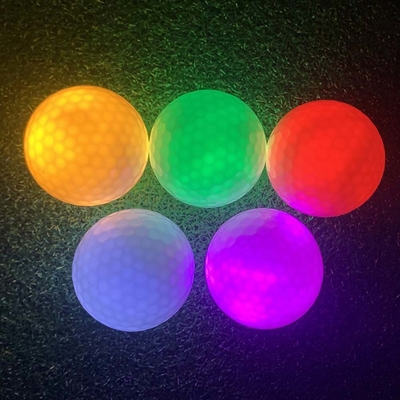 LED Bola Golf Custom Malam Lampu-up berkedip menyala Bola Golf untuk Tema Olahraga